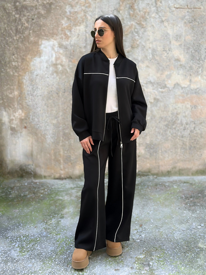 Μαύρο Athleisure Σετ με Ρίγες - Black Athleisure Set with Stipe Details
