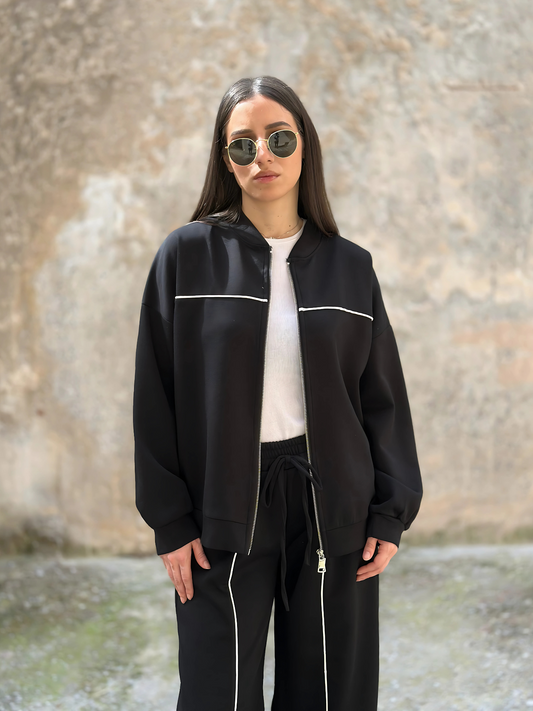 Μαύρο Athleisure Σετ με Ρίγες - Black Athleisure Set with Stipe Details