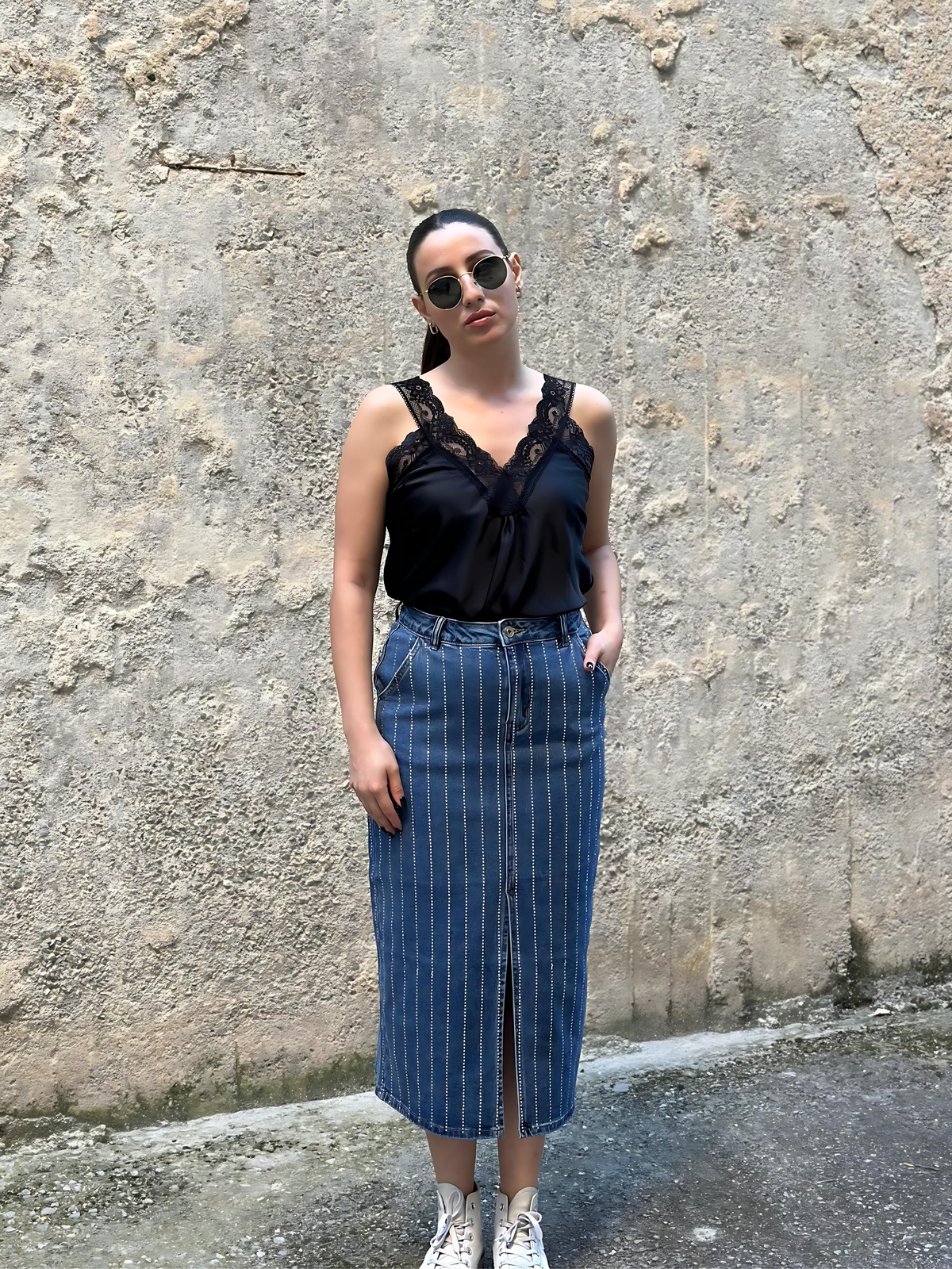 γυναικεια ρουχα,style, στιλ, style loft, stylaloft.com, styleloft, fashion, μόδα, μοδα, γυναίκα, φούστα, φουστα, midi φούστα, midi φουστα, τζιν φούστα με στρας, τζιν φουστα με στρας, tzin fousta me stras